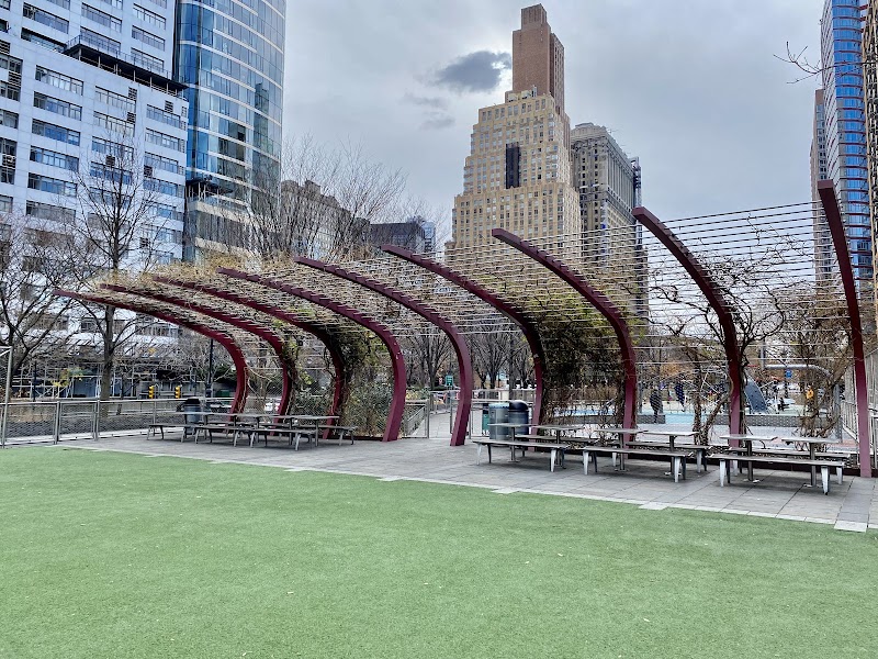 West Thames Playground photo 2