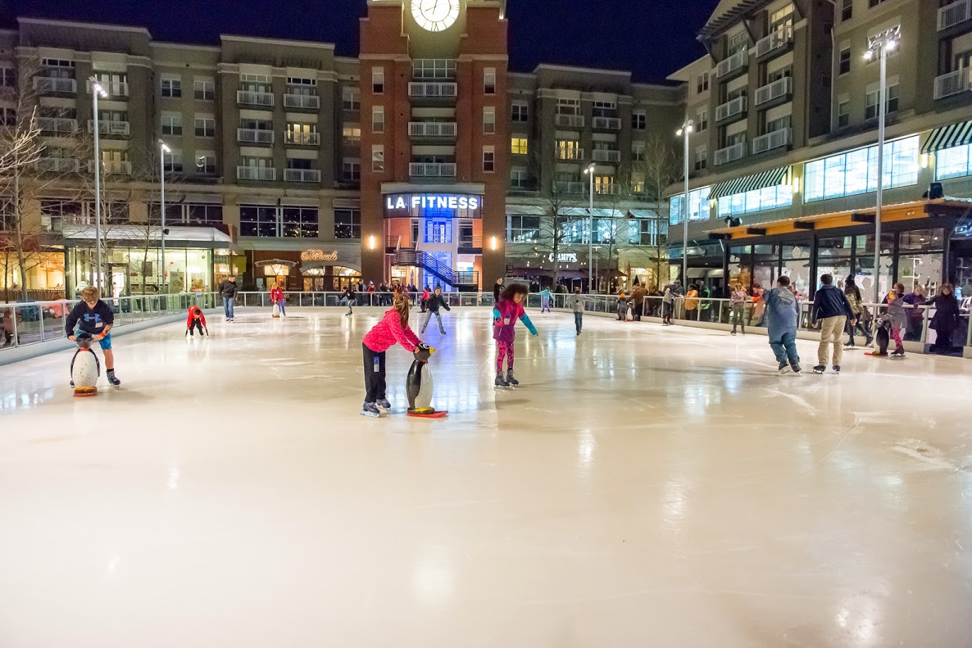 Westpost Outdoor Ice Skating formerly Pentagon Row photo 3