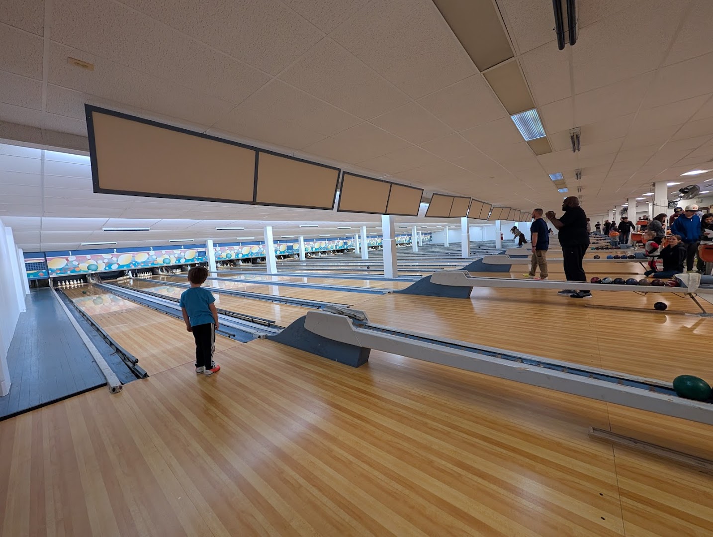 White Oak Bowling Lanes