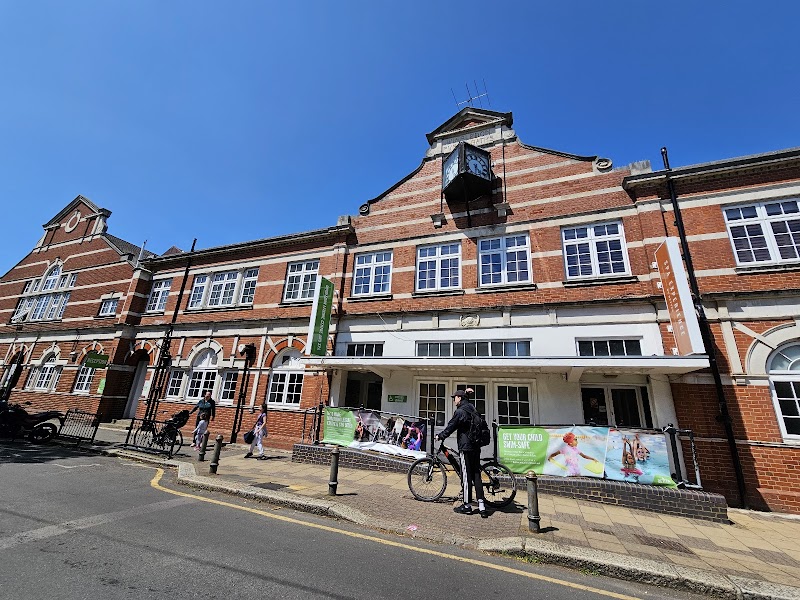 Wimbledon Leisure Centre and Spa photo 2