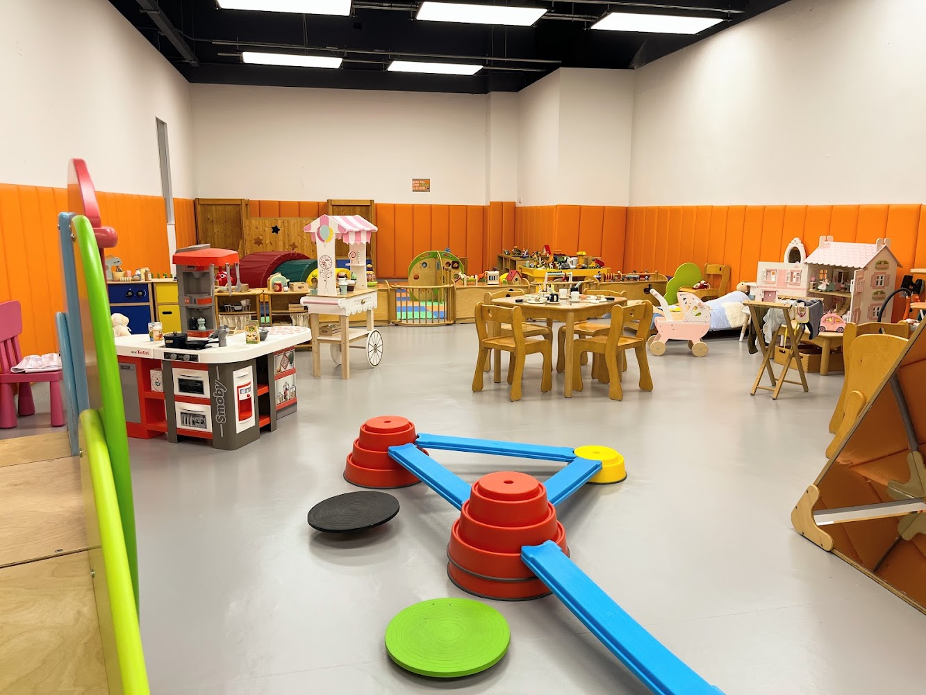 Wise-Kids Playroom (Causeway Bay) photo 2