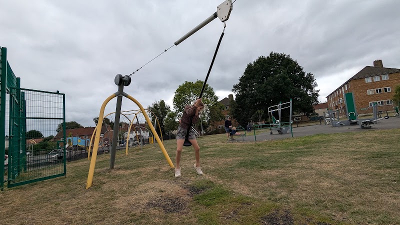 Woodgate Avenue Playground photo 3