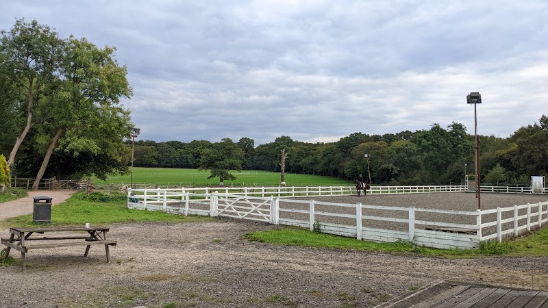 Woodredon Equine Centre photo 2
