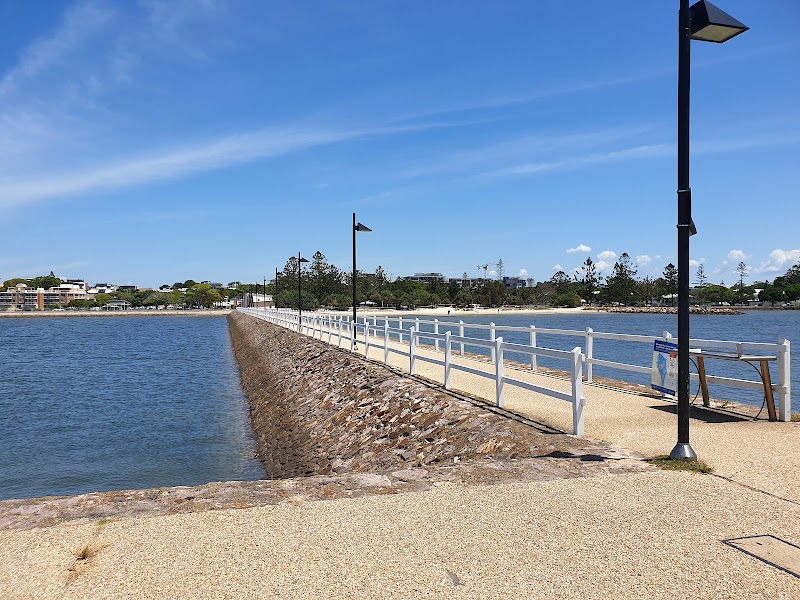 Wynnum Wading Pool photo 2