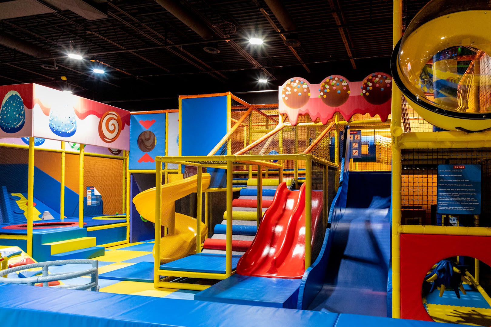Yoyo's Fun Center