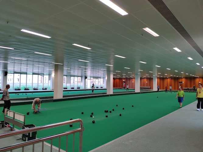 Yuen Chau Kok Sports Centre