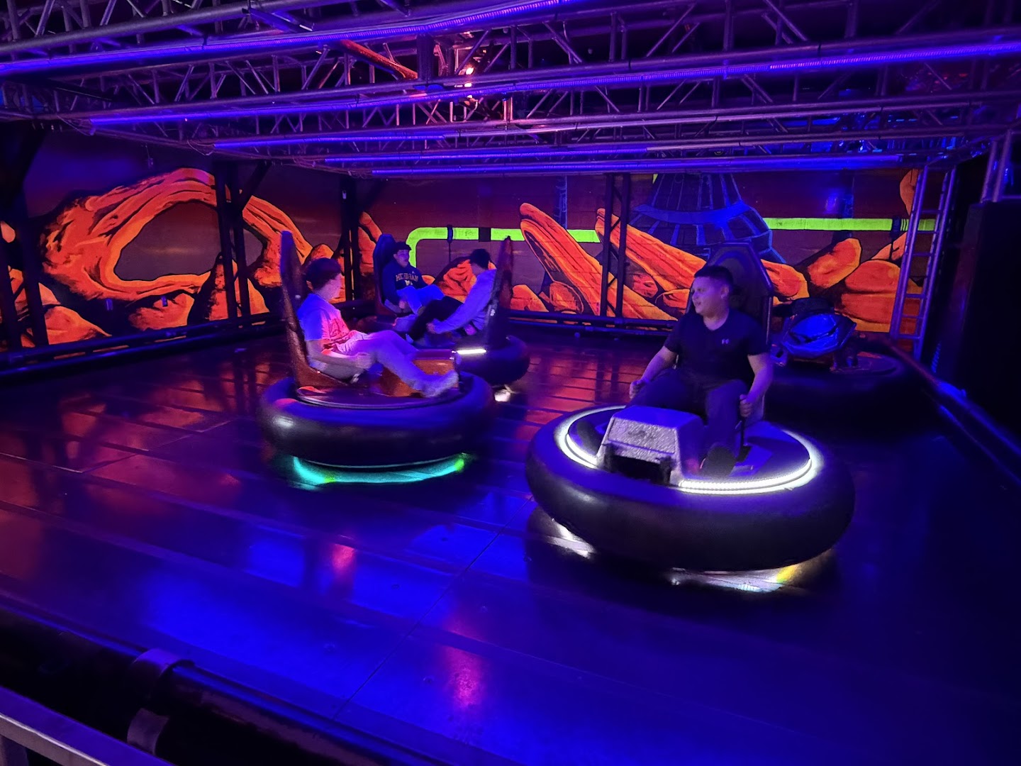 Zap Zone Glo-Golf - Canton photo 2