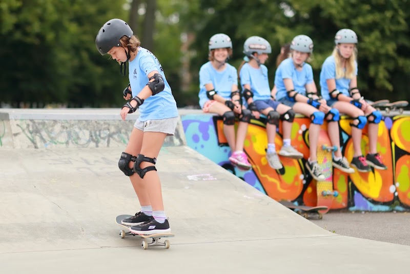 Zebra Skate - Skateboarding and Rollerblading for all ages photo 2