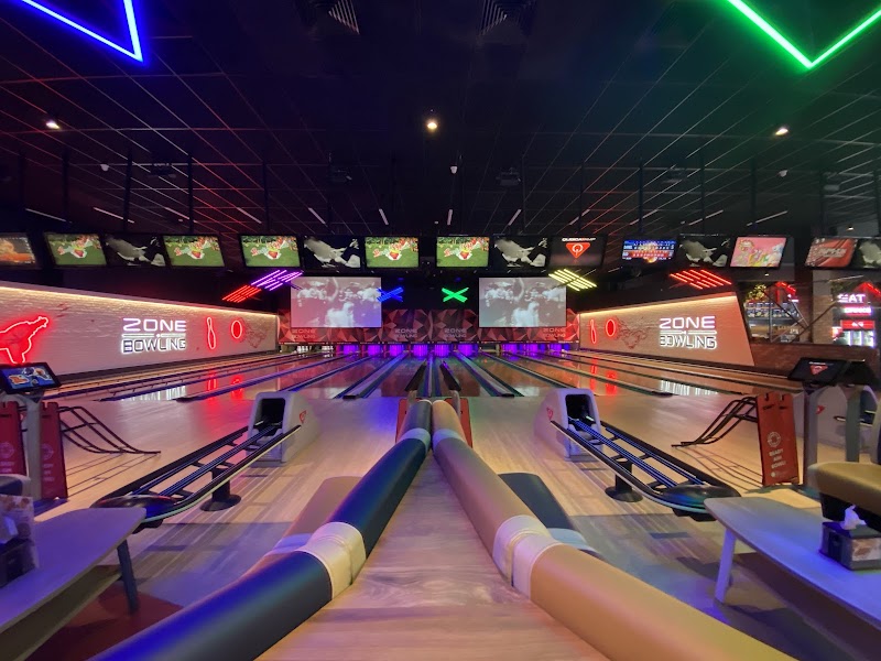 Zone Bowling Botany photo 2