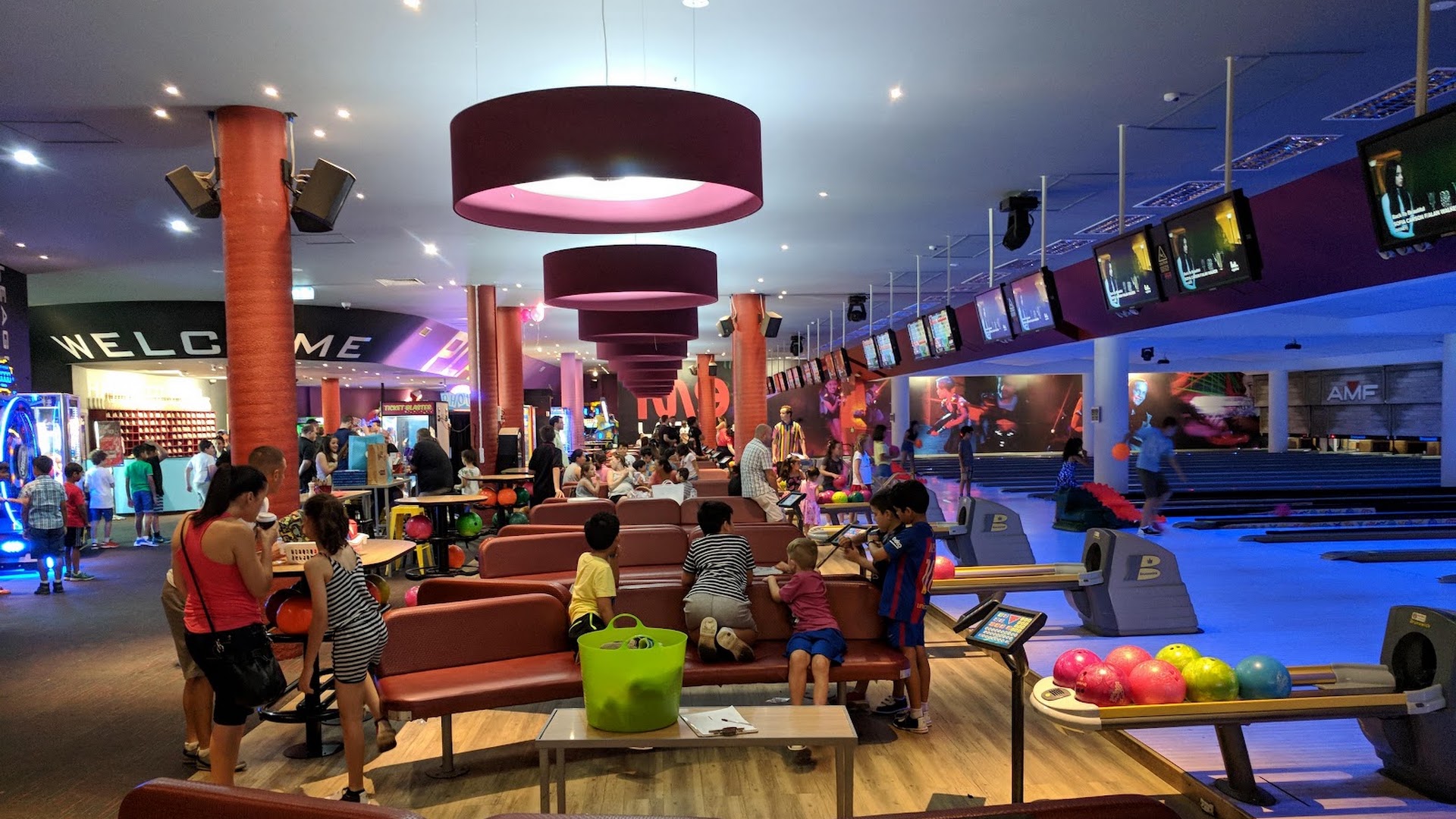 Zone Bowling Castle Hill