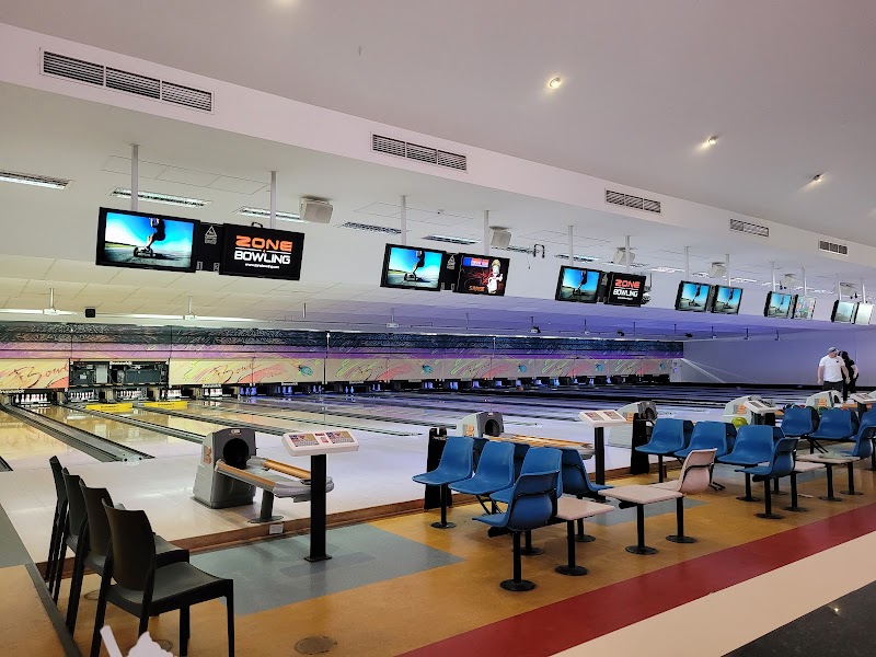 Zone Bowling Tuggeranong photo 3